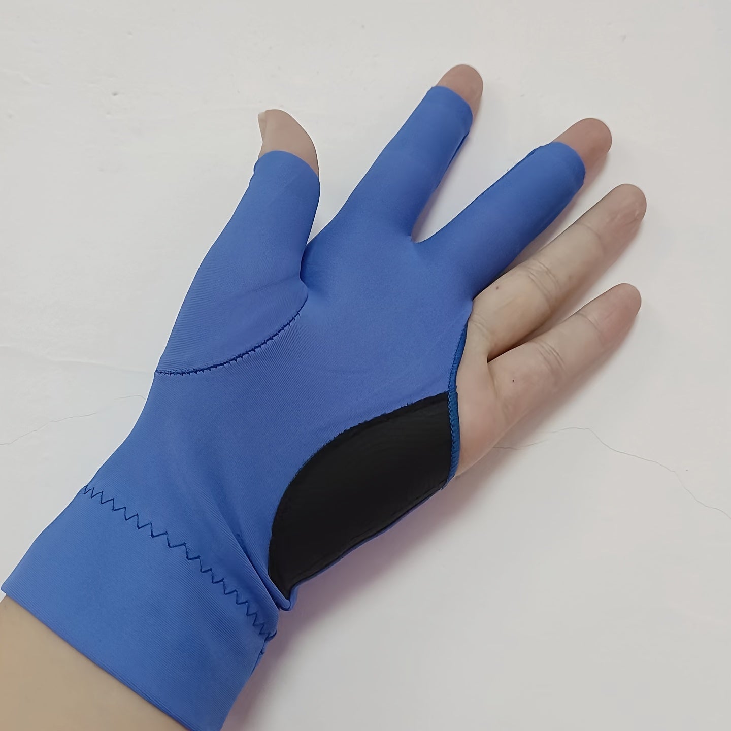 1pc Billiard Three finger Glove Cotton Glove With Non slip Sticker Left Hand