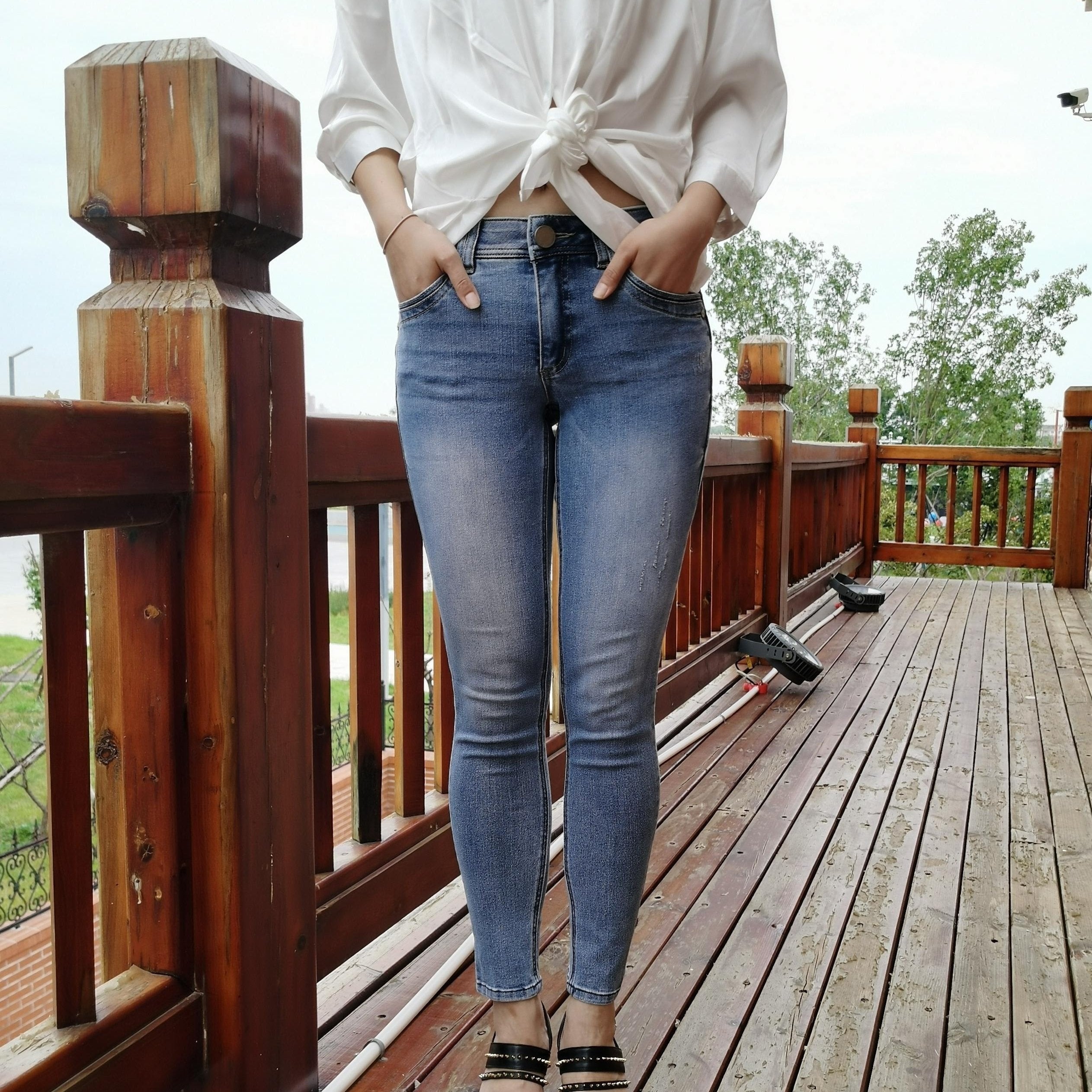 Button Fly Stretch Skinny Jeans