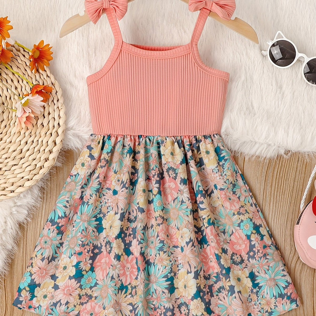 Girl's Butterfly Bow Tie Shoulder Splicing Flower Pattern Suspender Dress