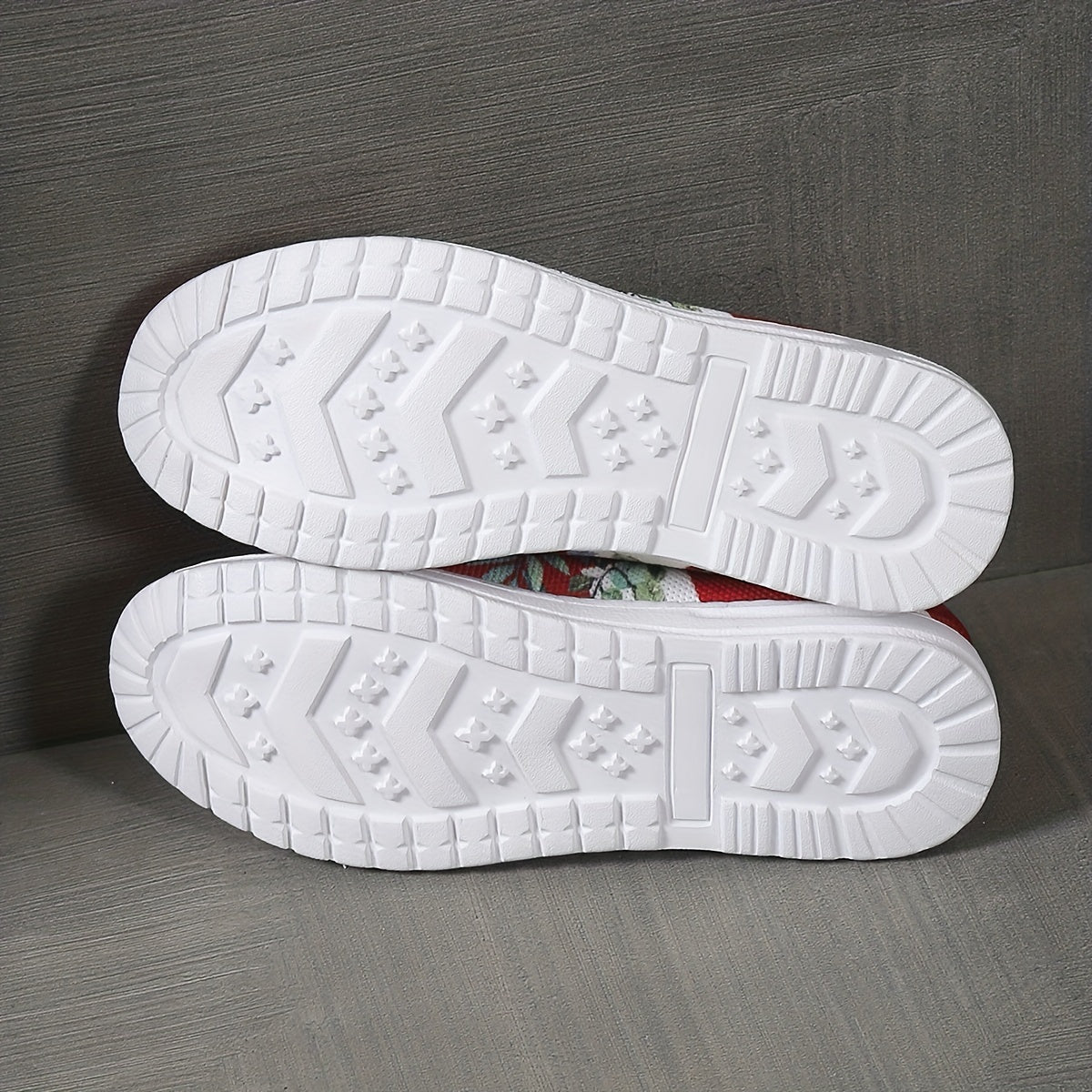 Women's Floral Slip On Low Round Toe Shoes Lightweight Outdoor Shoes
