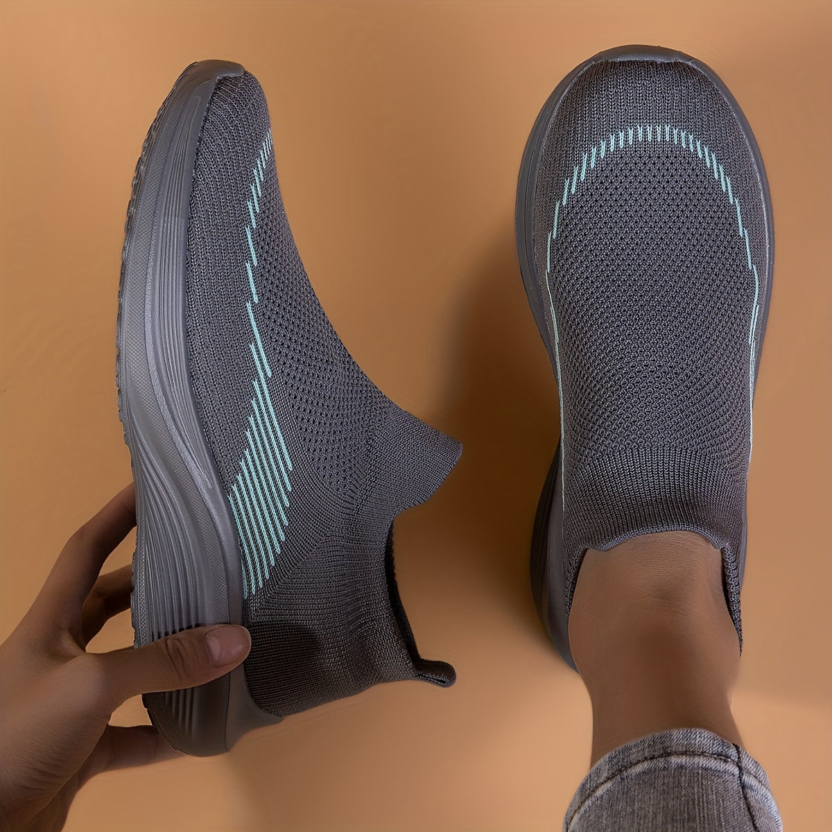 Women's Sporty Running Shoes Anti-slip Slip-on Sneakers
