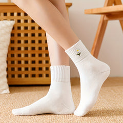 5 Pairs Floral Embroidery Socks Women's Stockings & Hosiery