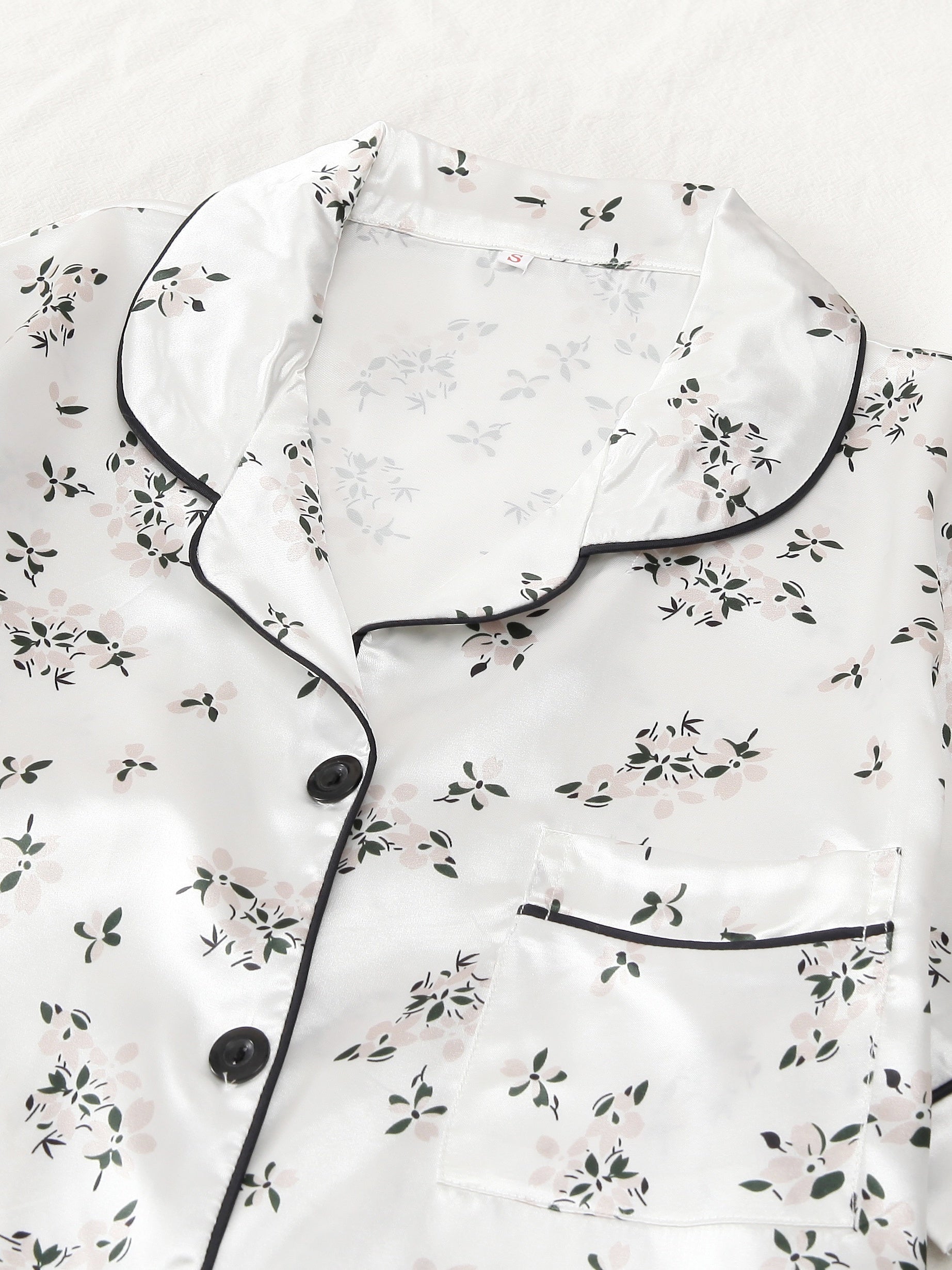 Flower Print Satin Pajama Set Comfy Short Sleeve Pocket Lapel Top & Bow Shorts