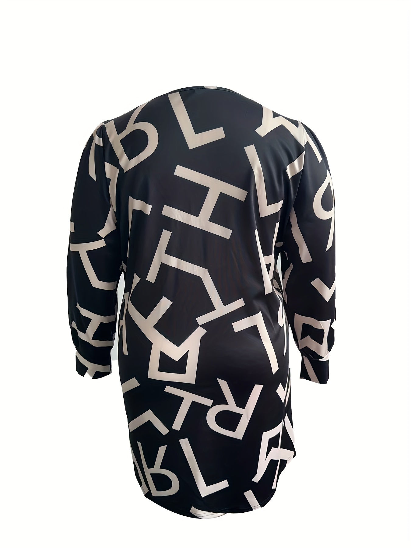  Letter Print Long Sleeve Round Neck Dress