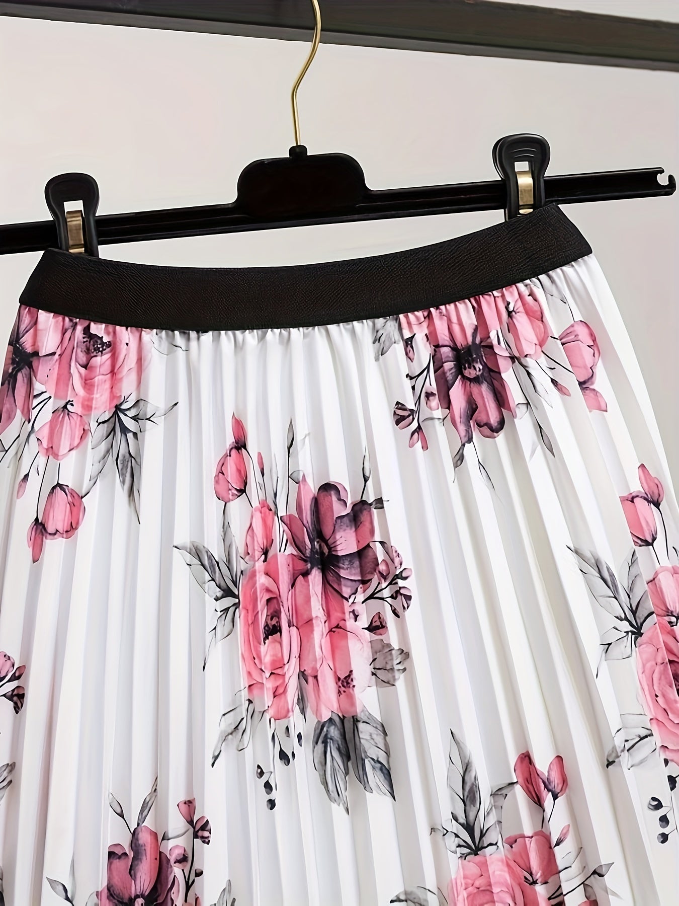  Floral Print High Rise Pleated Maxi Skirt