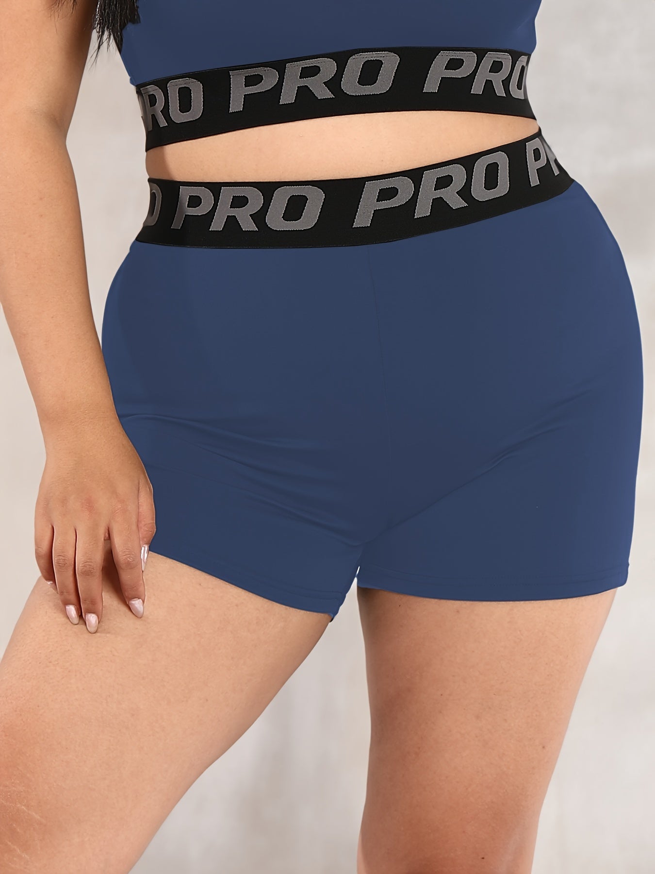  Letter Tape Crop Top & Shorts Sports Set