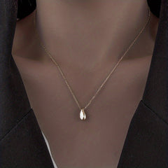 Water Droplet Necklace Female Niche Sense Clavicle Chain Wedding Accessories