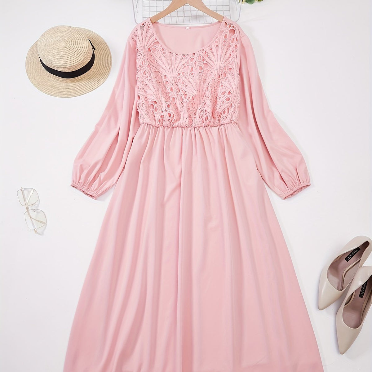  Women's Lace Sleeve Round Neck Dress