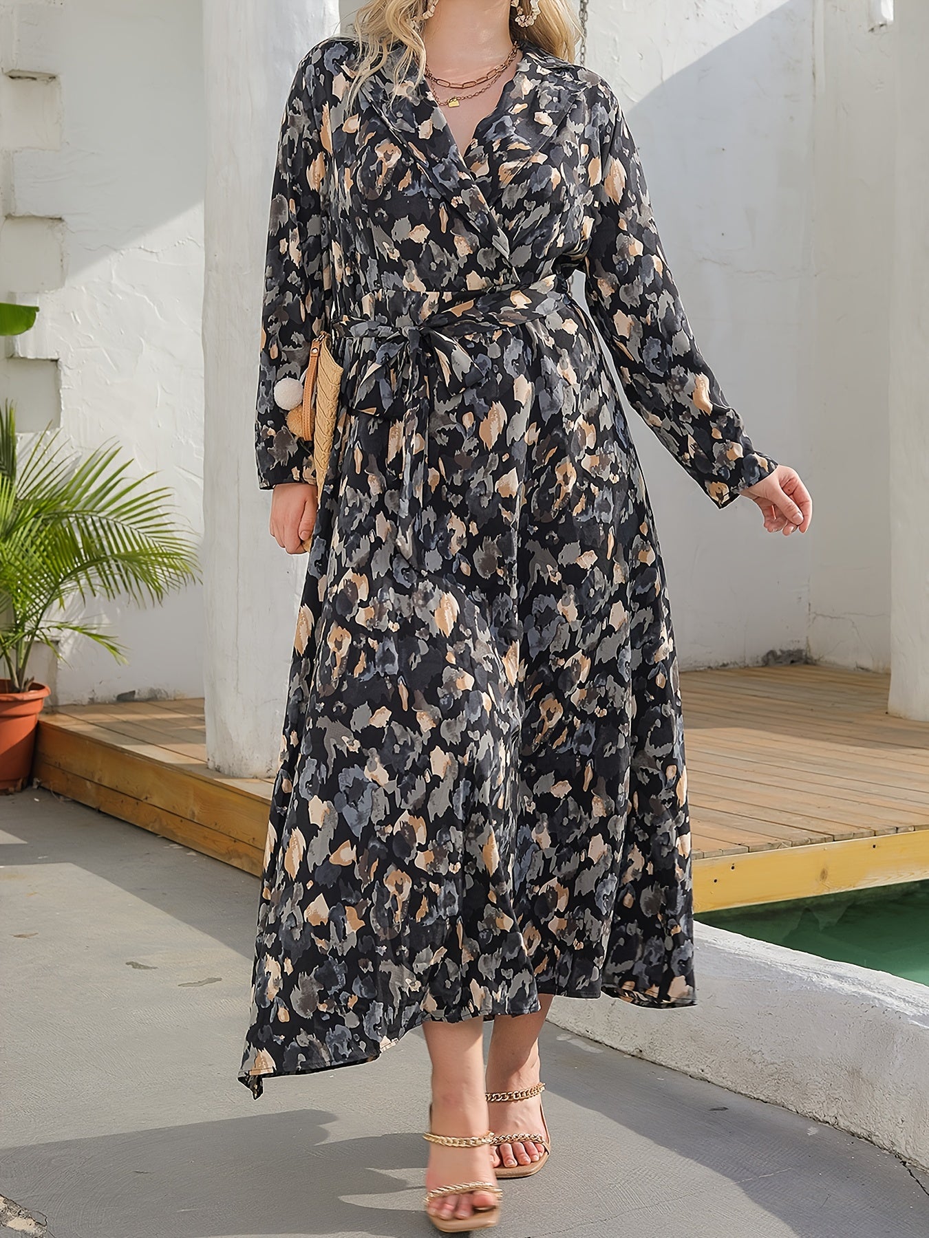  Allover Print Long Sleeve Maxi Dress