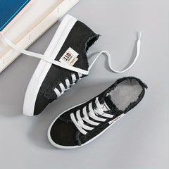 Women's Flat Canvas Shoes Low Top Lace Up Skate Shoes Casual Sneakers