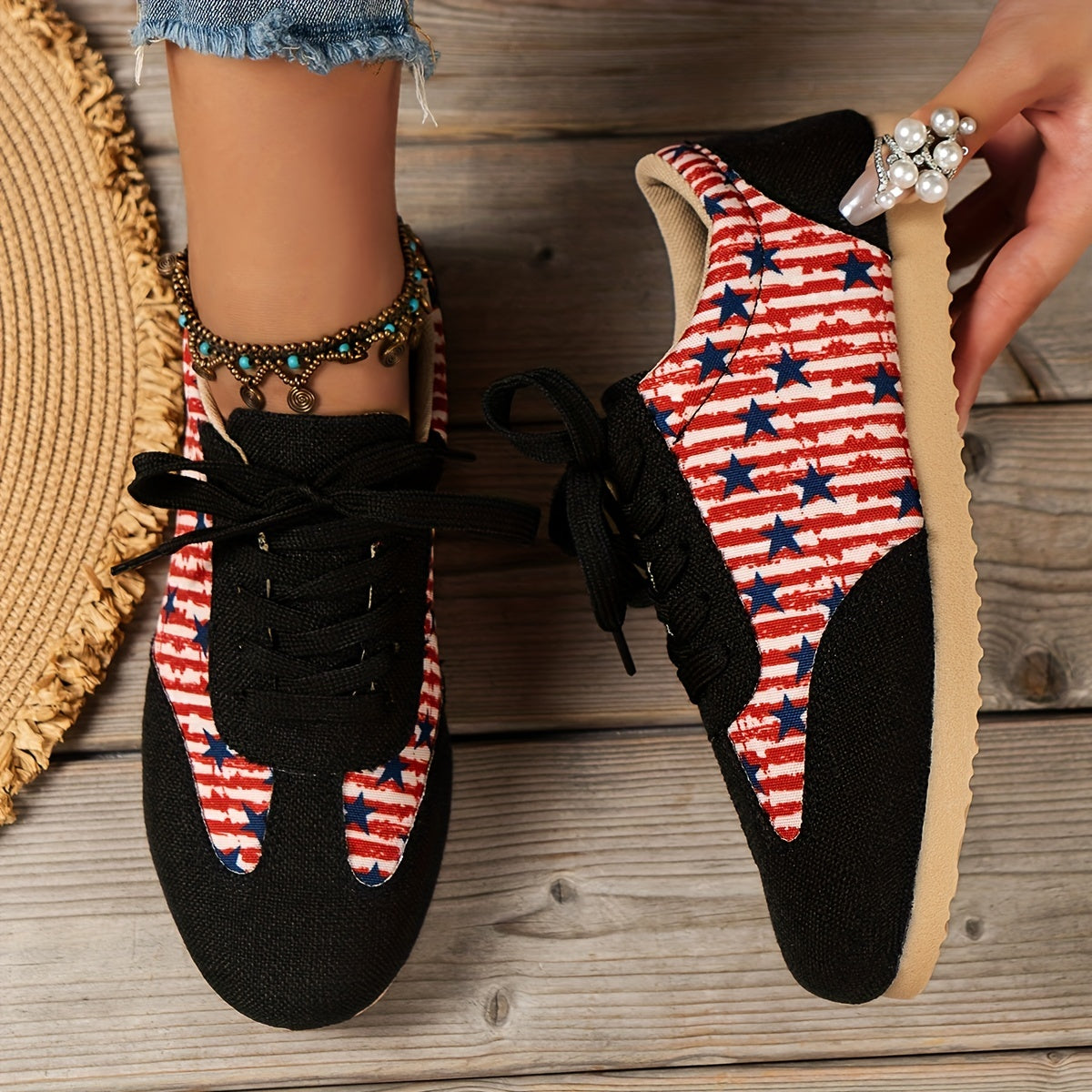 Women's Star & Striped Pattern Sneakers Casual Lace Up Outdoor Shoes Lightweight