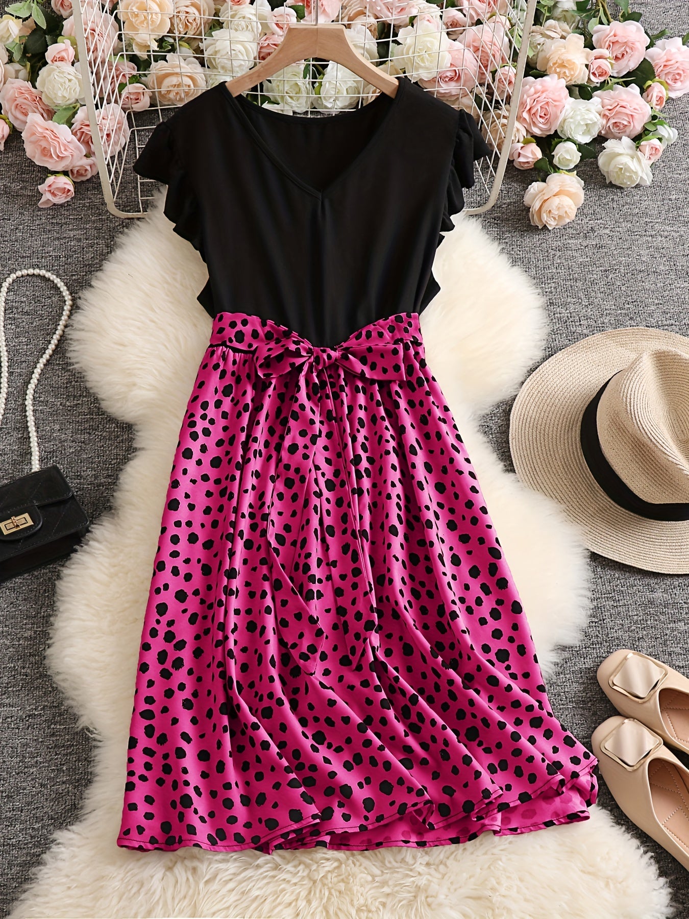  Leopard Print Ruffle Sleeve V Neck Dress