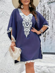  Solid Applique Batwing Sleeve Dress