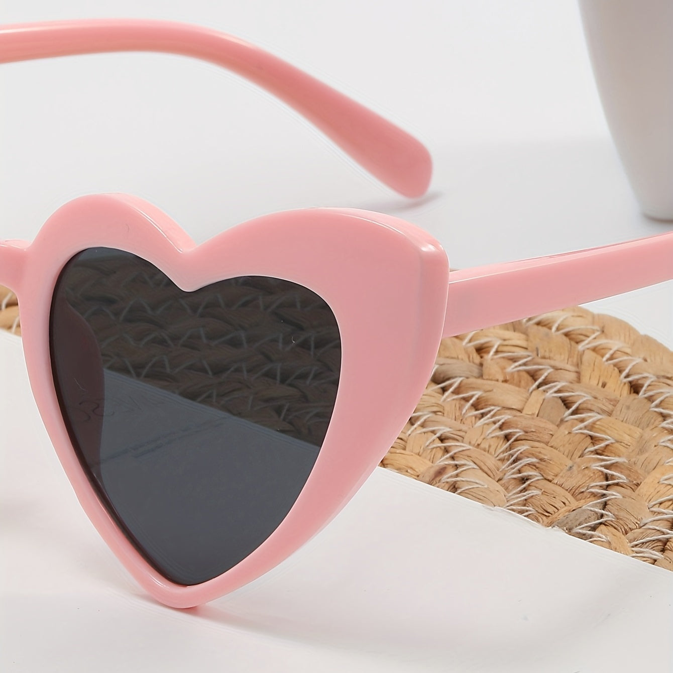 Y2K Heart Sunglasses For Women Men Funny Love Theme Glasses UV400