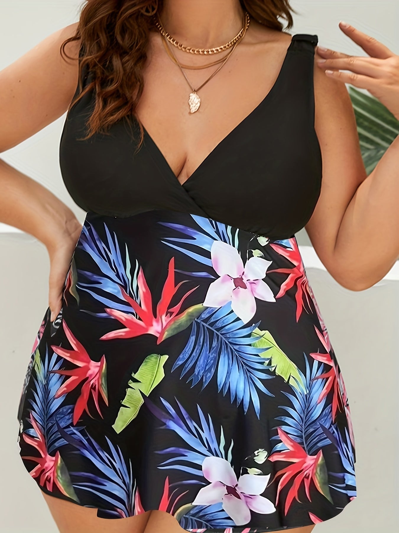  Tropical Print V Neck Tankini Set Women's Plus