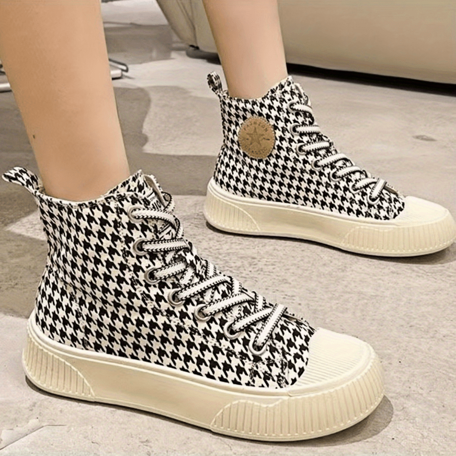 Women's Colorblock Canvas High-Top Lace-Up Skate Shoes