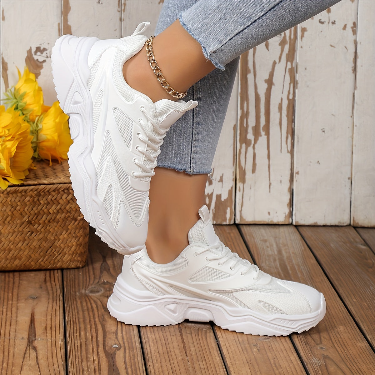 Solid Lightweight Running Shoes Heighten Wear Resistance Non Slip