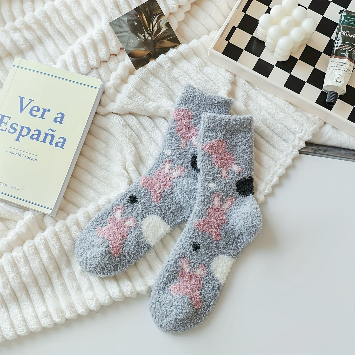 Animal Pattern Plush Socks Soft Mid Tube Socks Women's Stockings