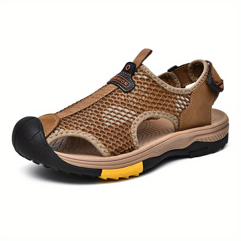 Men's Closed Toe Anti Collision Sandals Wear resistant Non Slip Beach Shoes
