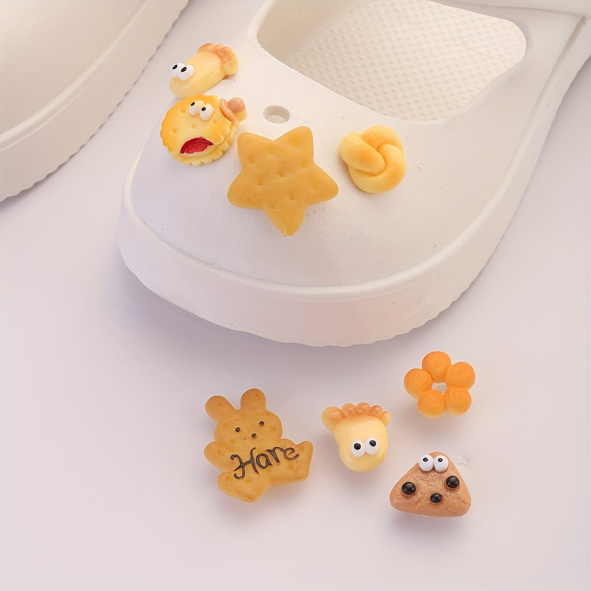 8pcs Rabbit Cookies Shoe Charm Star Bread Clogs Accessories