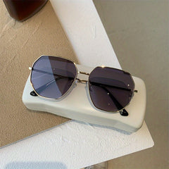 Men's Vintage Polygonal Frame Sunglasses UV Protection