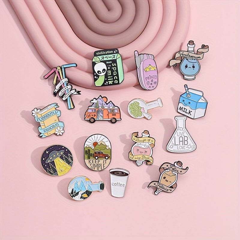 8pcs Random Cartoon Animal Brooches For Men, Clothing & Bag Accessories