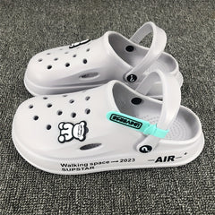 Men's Cartoon Bear Clogs w/ Charms Garden Shoes Non Slip Sandals