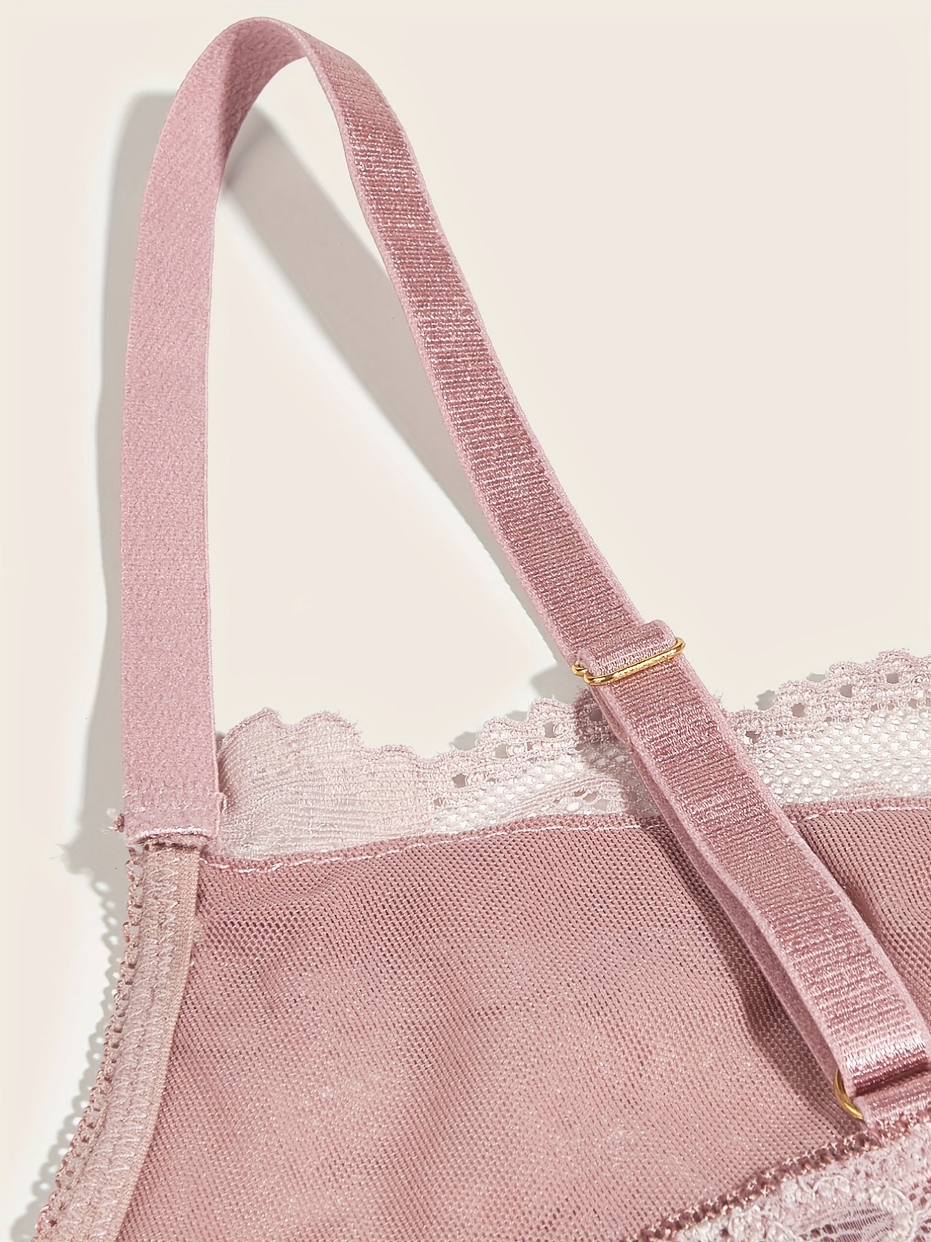 Scallop Trim Wireless Lace Bra