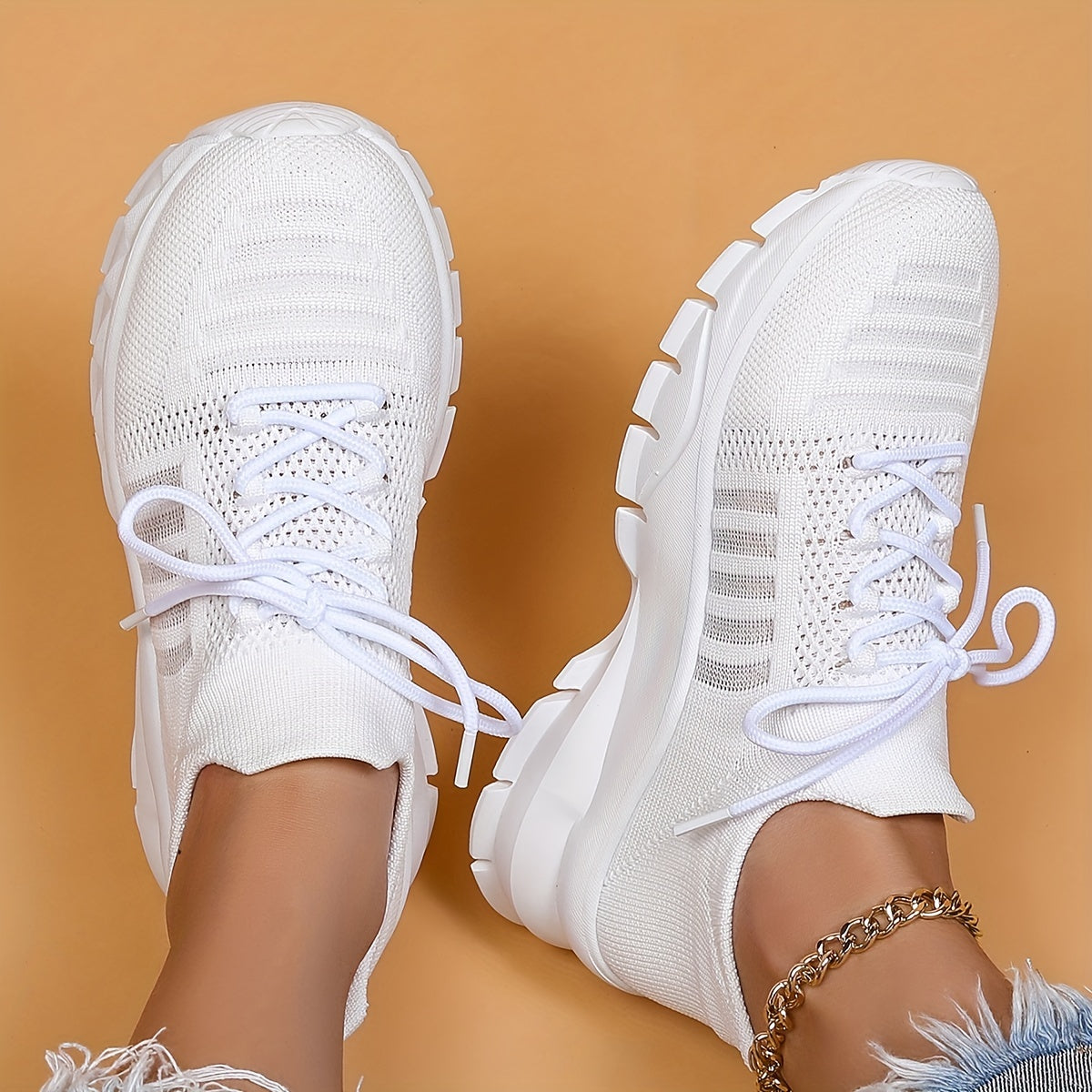 Women's Mesh Breathable Running Shoes Lightweight Lace Up Sneakers