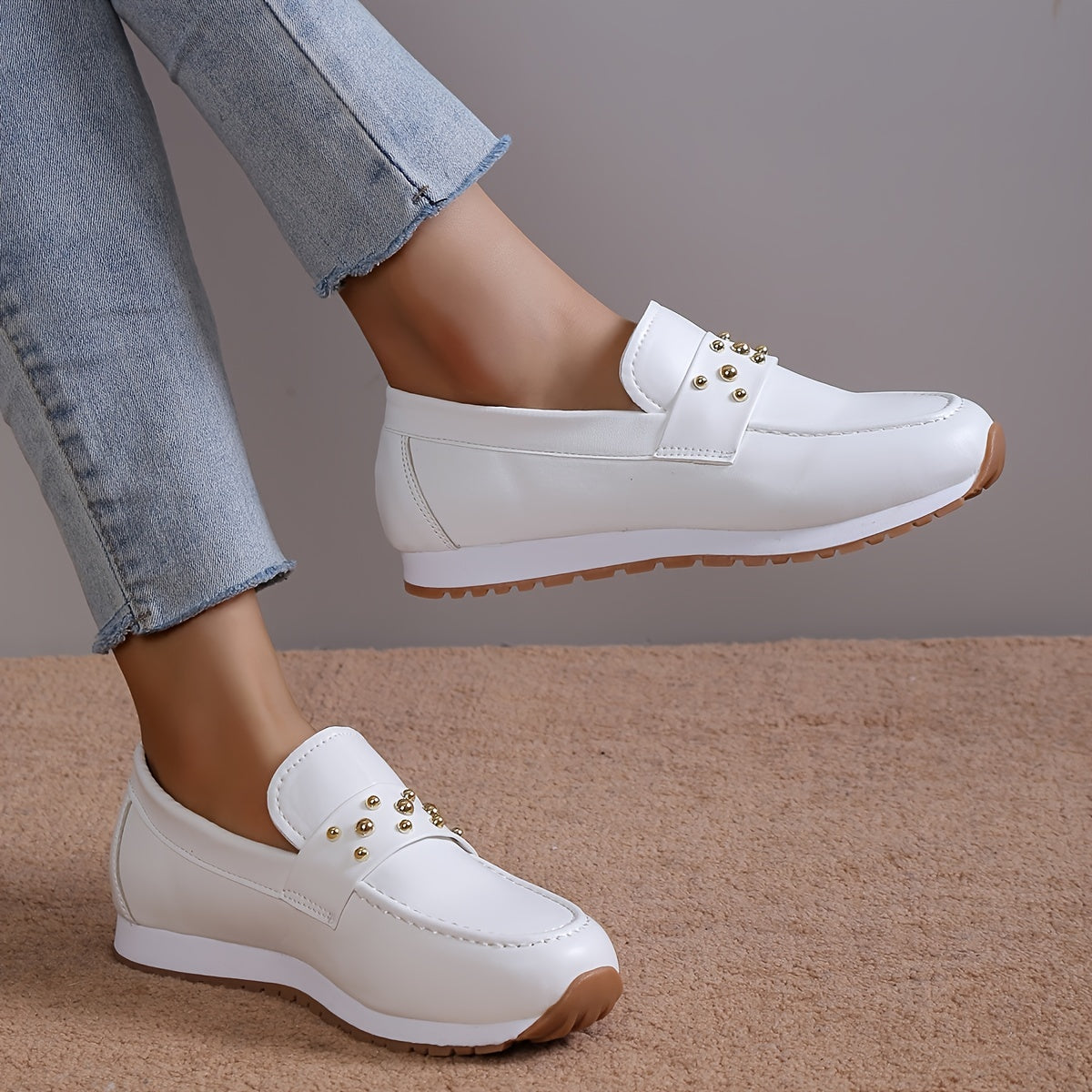 Metal Ball Decor Sneakers Lace Up PU Leather Anti-slip Shoes
