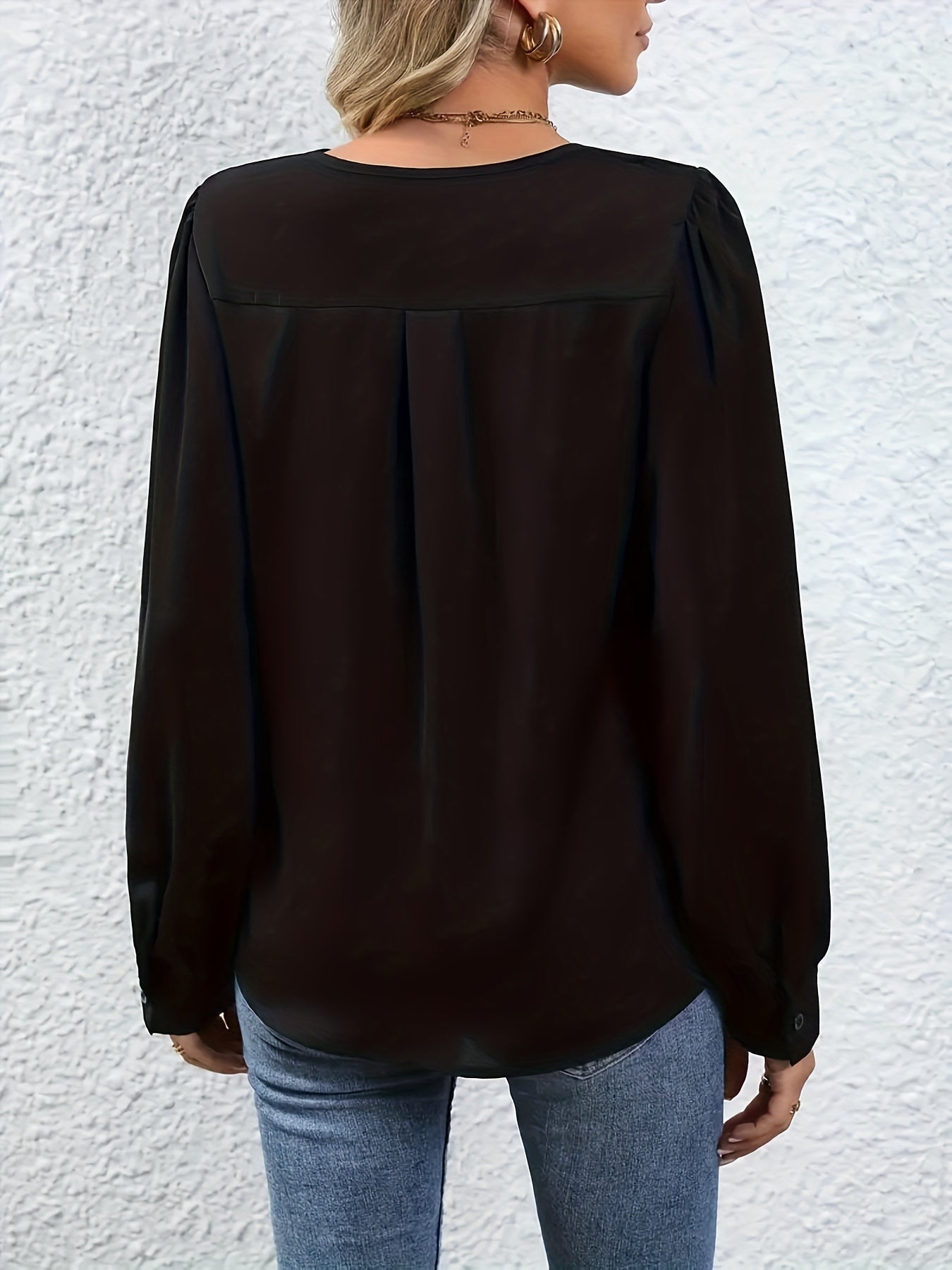  Solid Plicated Detail Long Sleeve V Neck Top