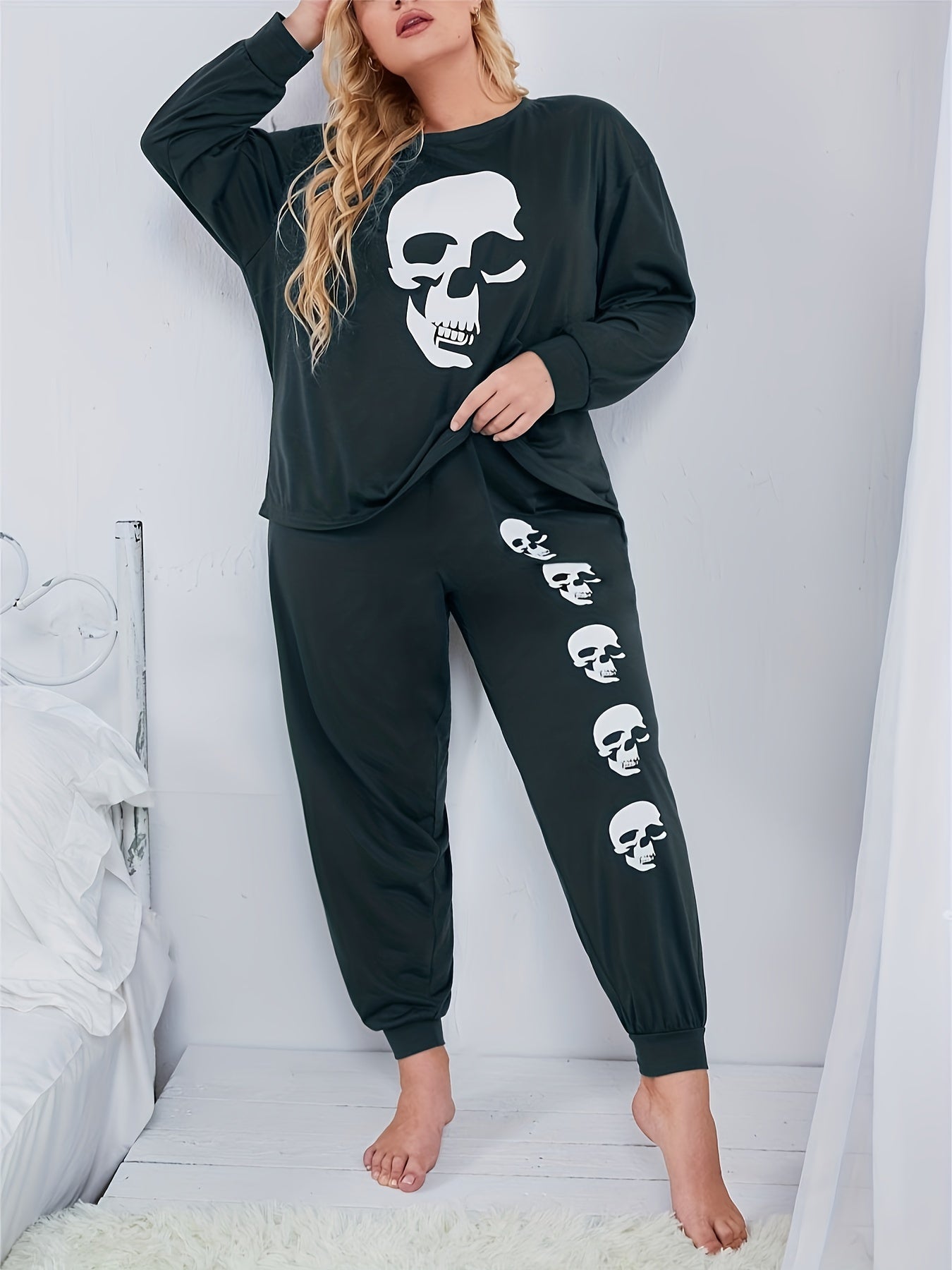  Gothic Pajama Set Skull Print Tee & Joggers Lounge Set