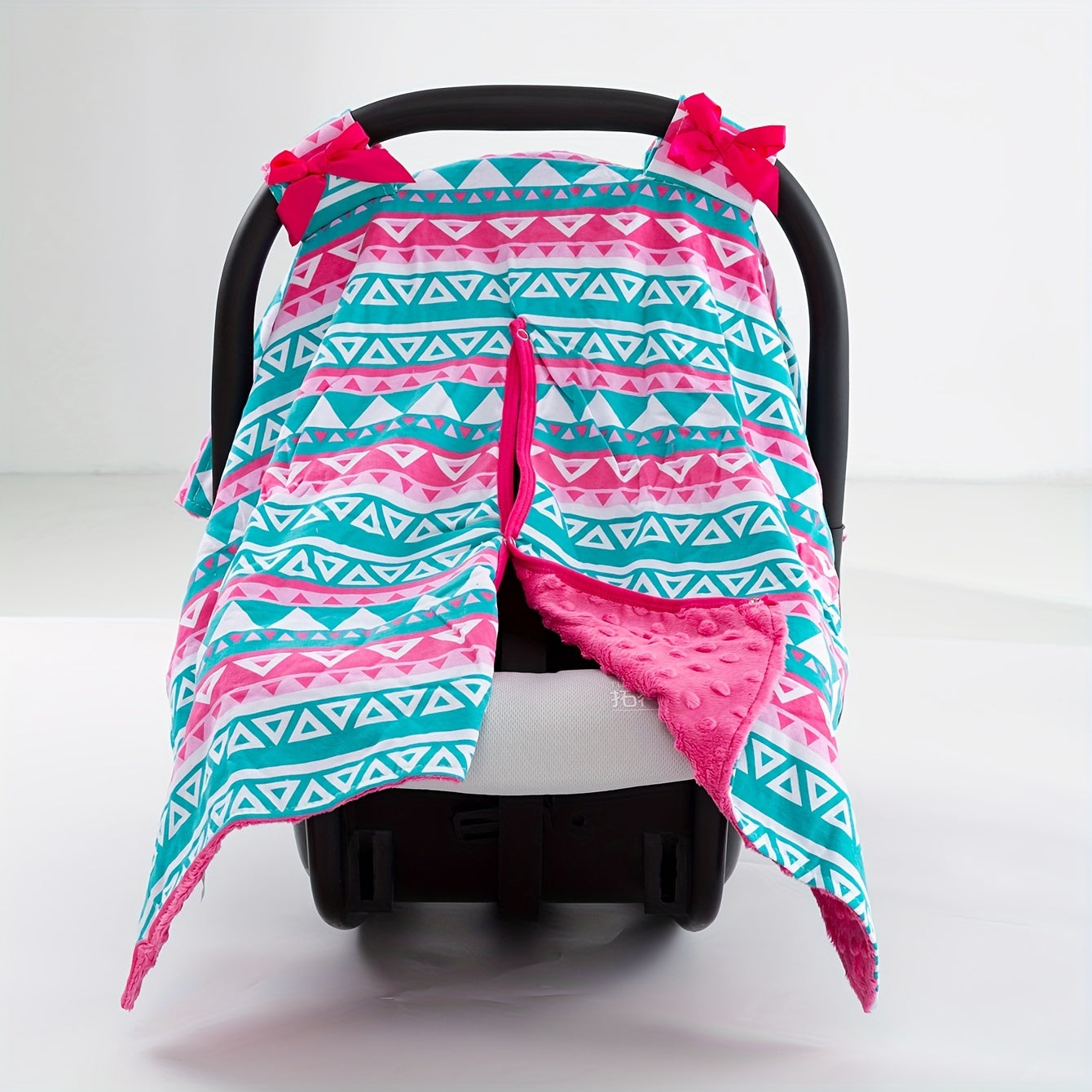 Geometric Triangle Print Car Seat Sunshade Cover