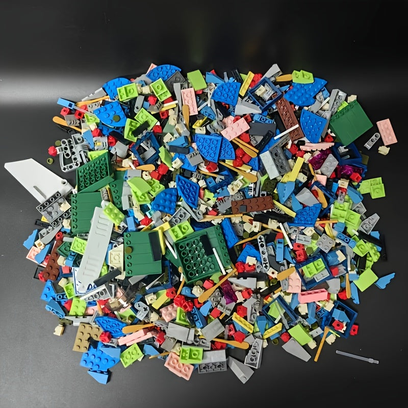 1000 pcs Building Blocks Set with Tech Keys & Unique Shapes