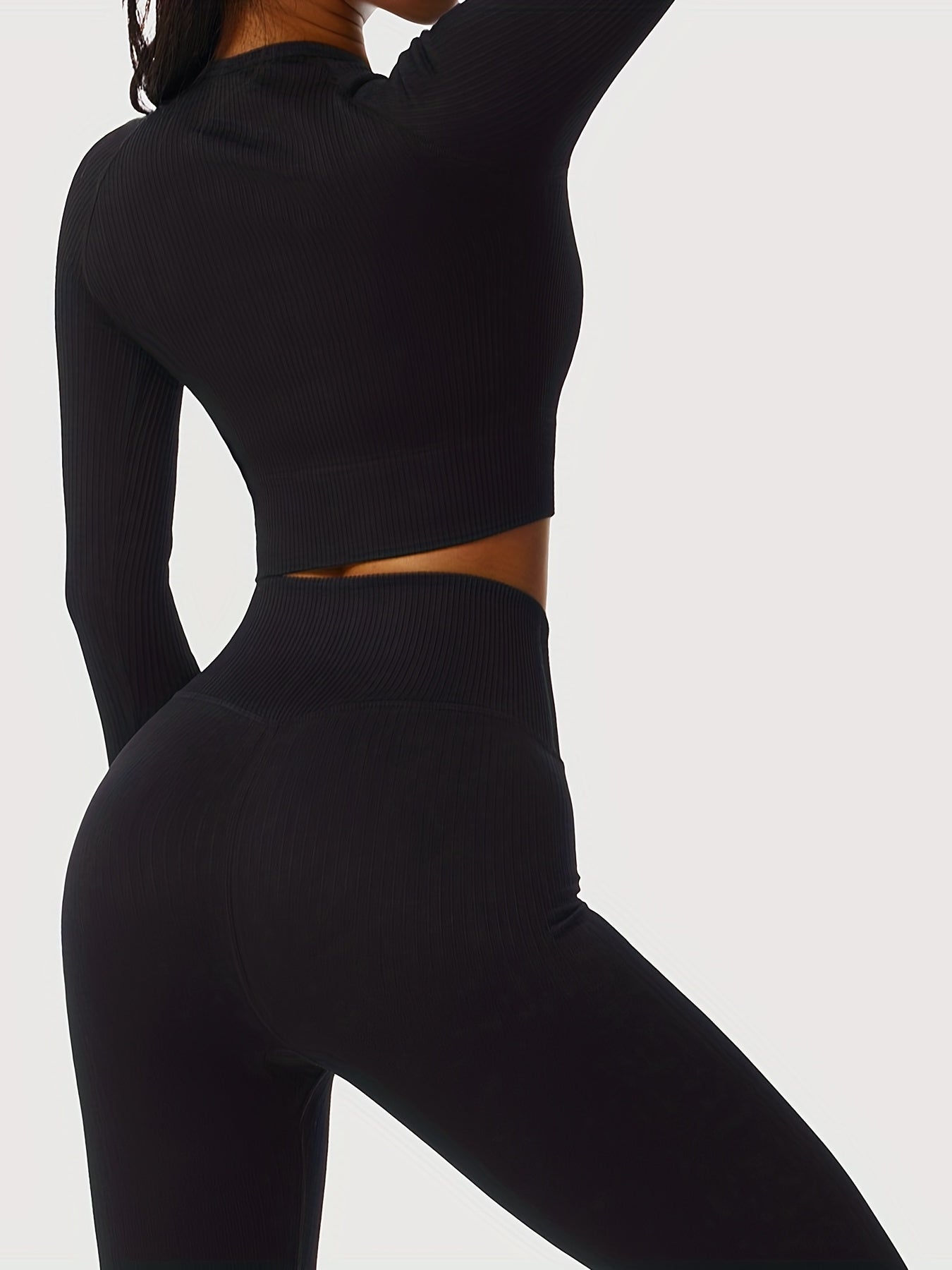 Yoga Set Long Sleeve Crop Top and Butt Lifting Leggings