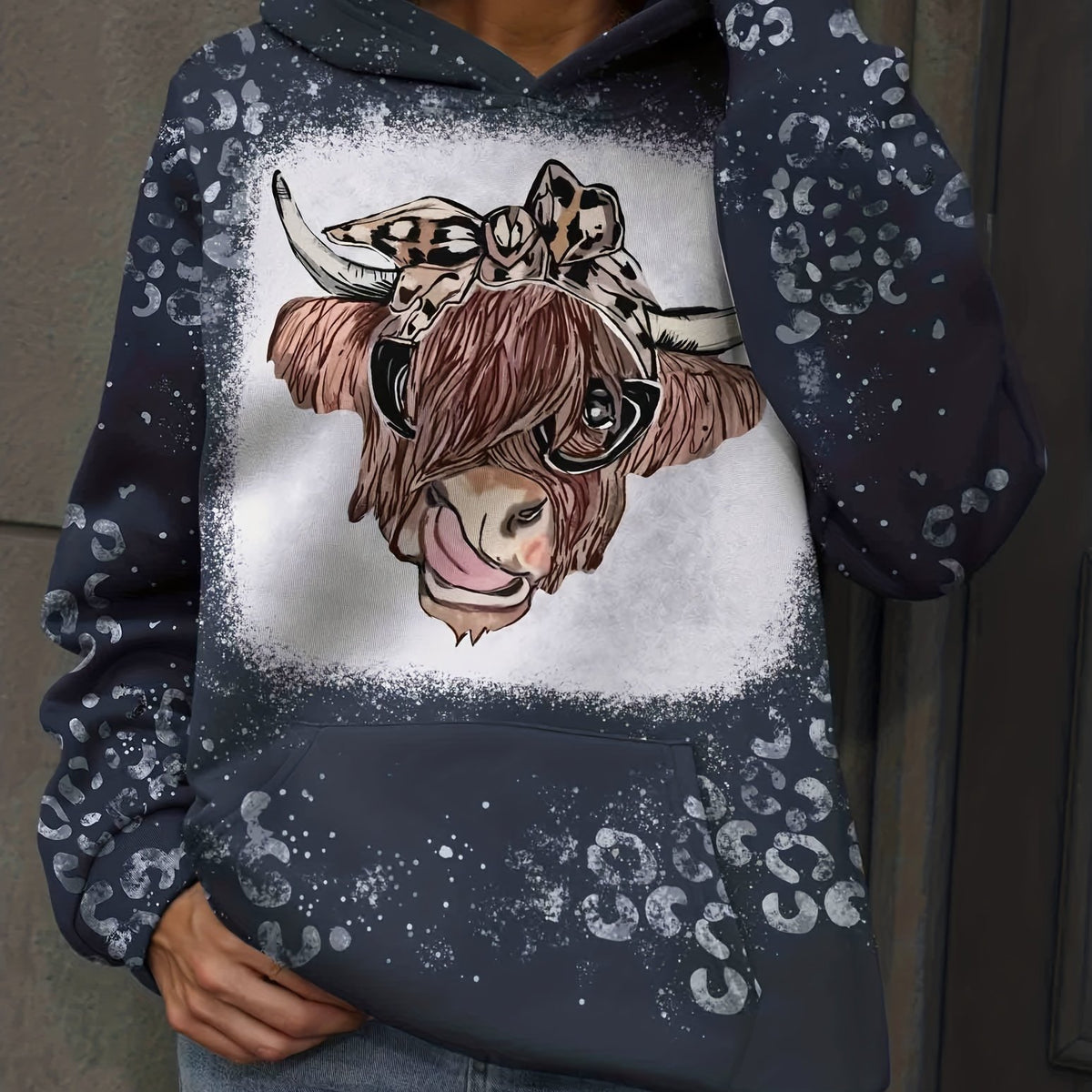 Cow Head Print Kangaroo Pocket Hoodie Long Sleeve Hoodies