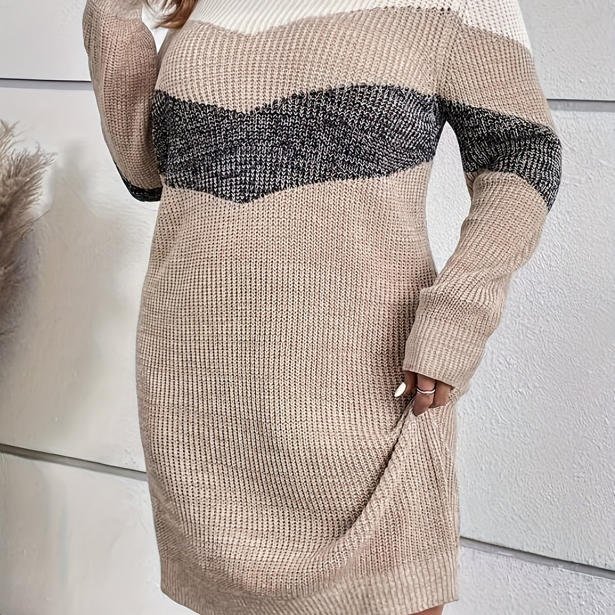  Colorblock Crew Neck Midi Sweater Dress