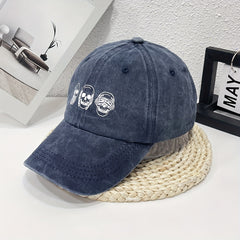 Unisex Breathable Adjustable Baseball Cap with Three Skull Pattern
