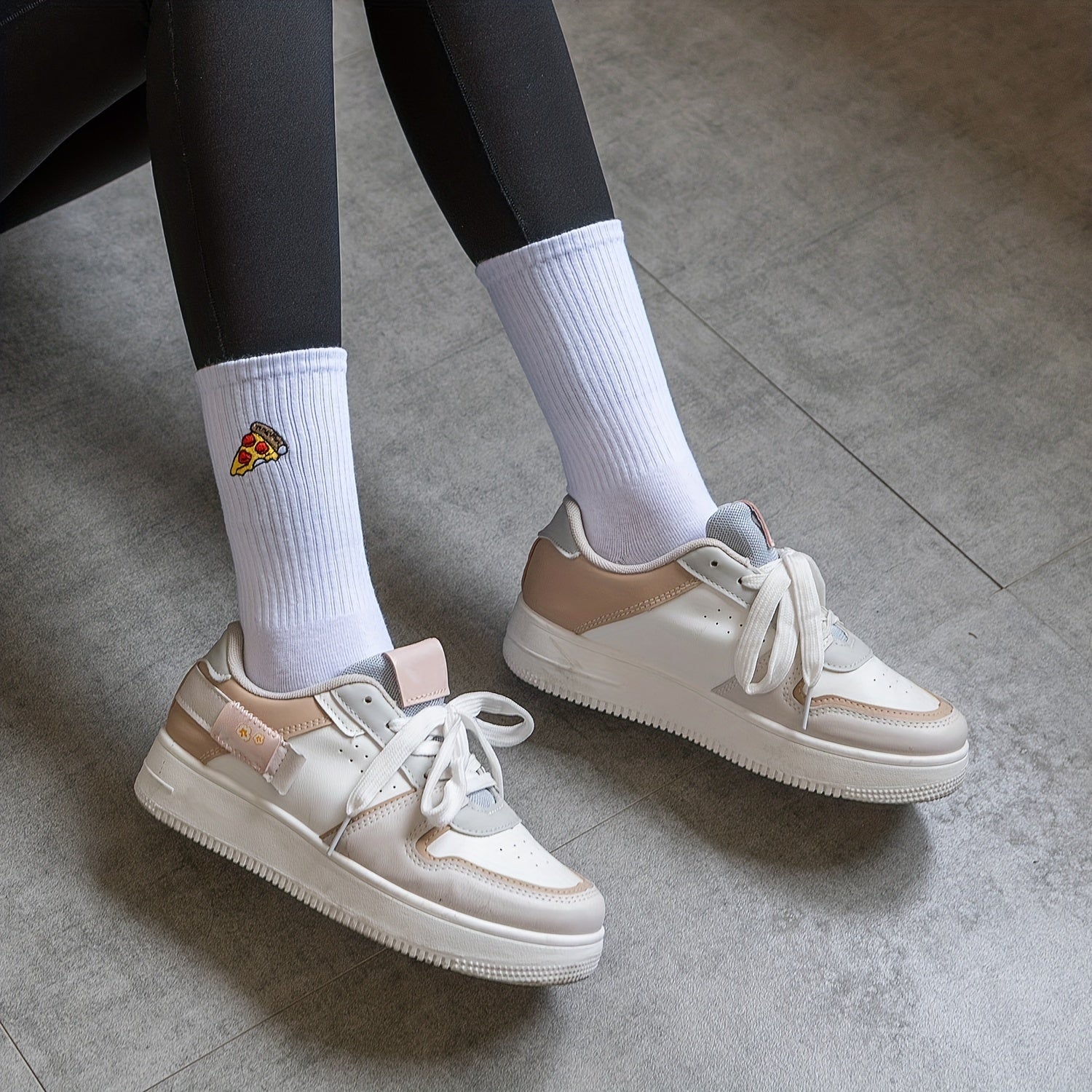 4 Pairs Cartoon Pattern Socks Women's Stockings