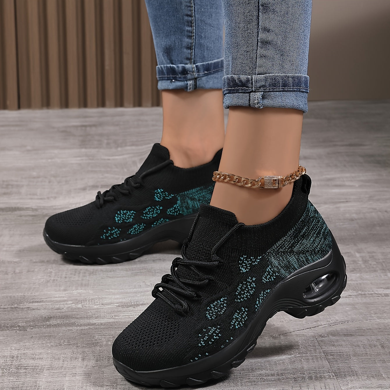 Argyle Pattern Sneakers With Air Cushion Height Increased Running Shoes
