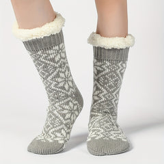 Snowflake Print Plush Socks Mid Tube Women's Stockings