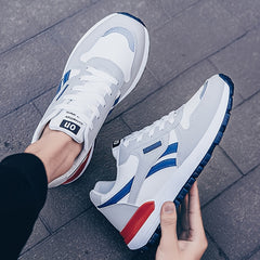 Men's Lightweight Running Shoes Outdoor Walking Sneakers