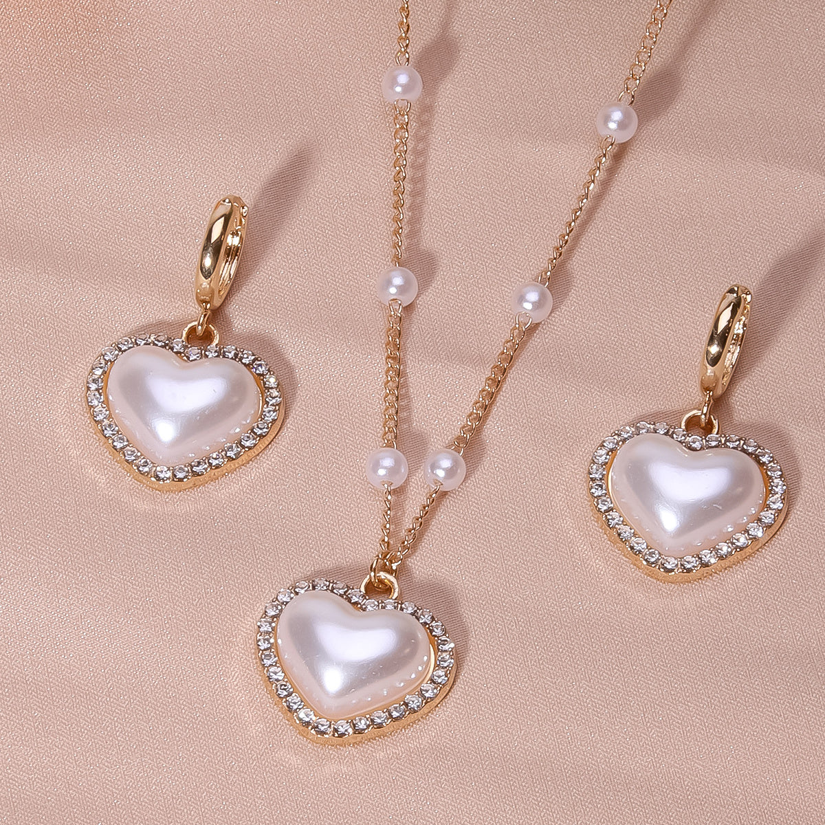 Heart Shape Faux Pearls Jewelry Set Necklace Earrings Rhinestones