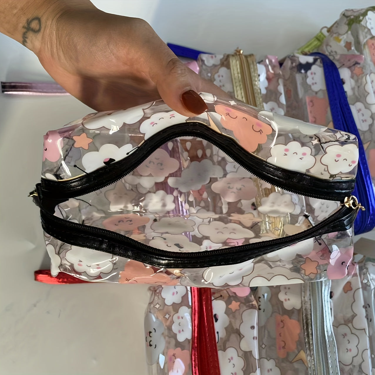 Graffiti Pattern Toiletry Bag for Outdoor Travel