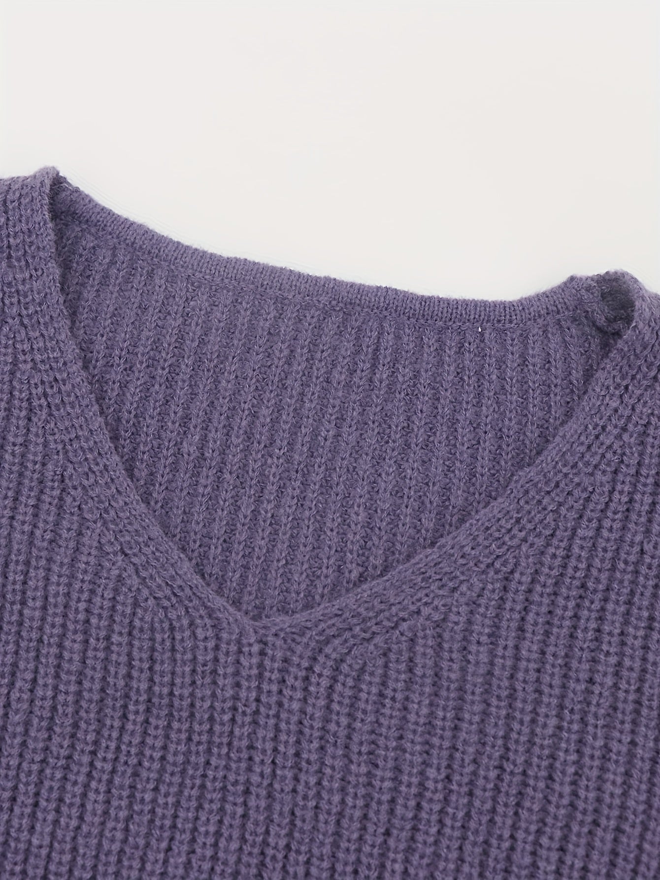  Cable Knit V-Neck Sweater