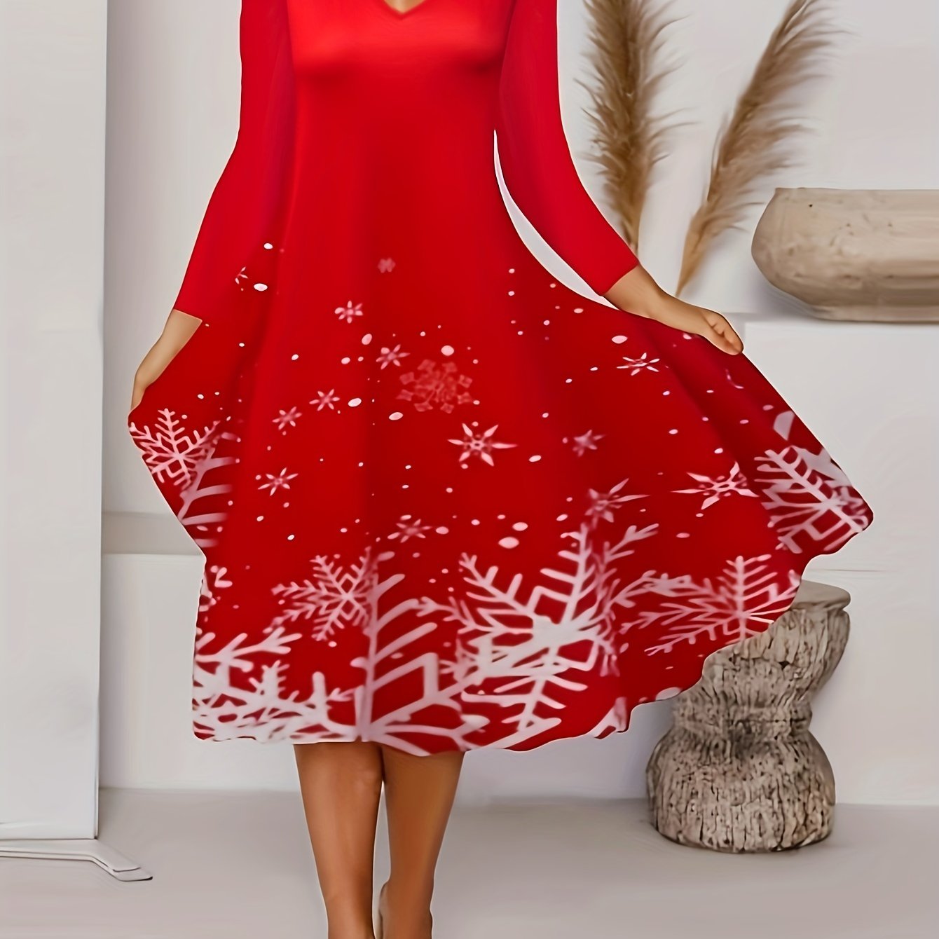  Snowflake Print V Neck Knee Length Dress