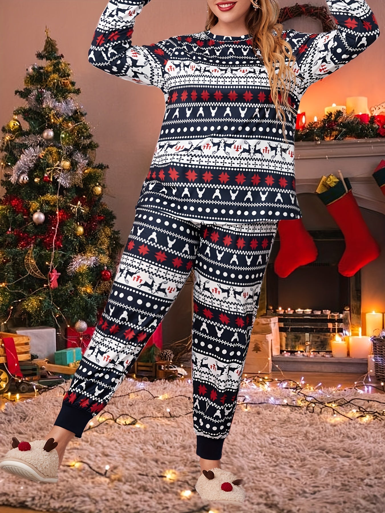  Christmas Elk & Snowflake Print Tee & Pajama Set