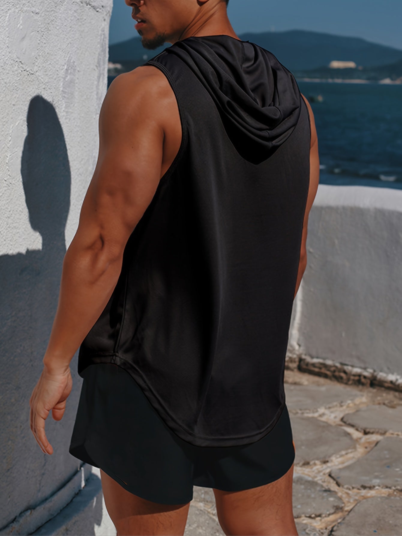 Men's Lightweight Hooded Tank Top for Summer Fitness Training