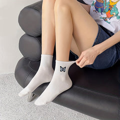 Butterfly Embroidery Socks, Women's Mid Tube Stockings