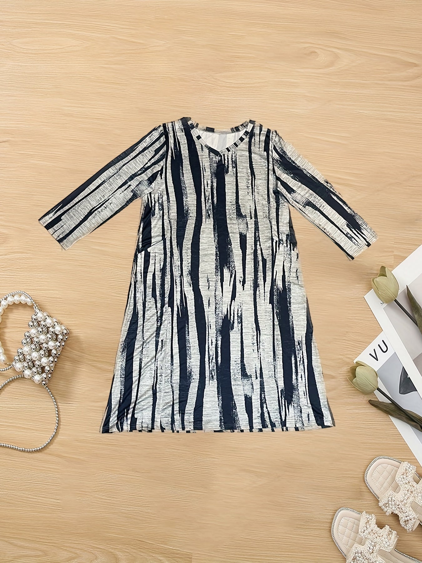  Brush Print Long Sleeve Maxi Dress With Pockets